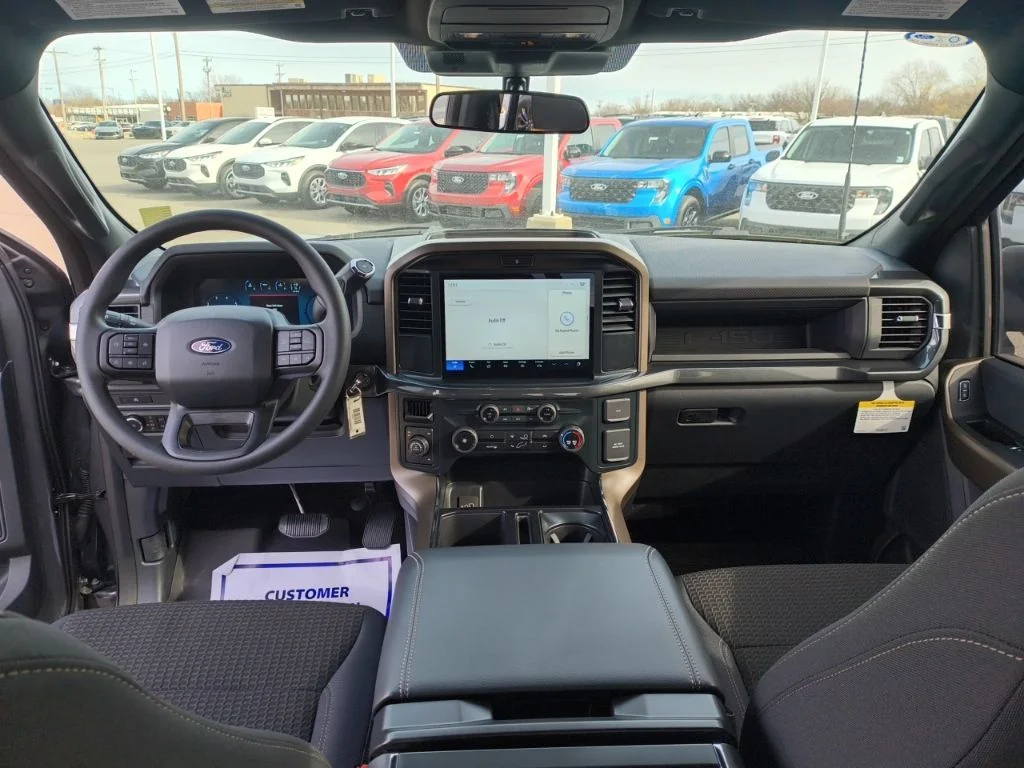2025 Ford F-150 STX - Photo 21