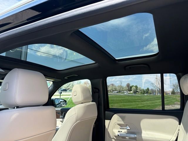 New 2026 Night Black Mercedes-Benz GLB 250 image 79
