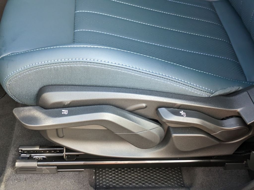 2025 MINI Countryman S - Photo 14