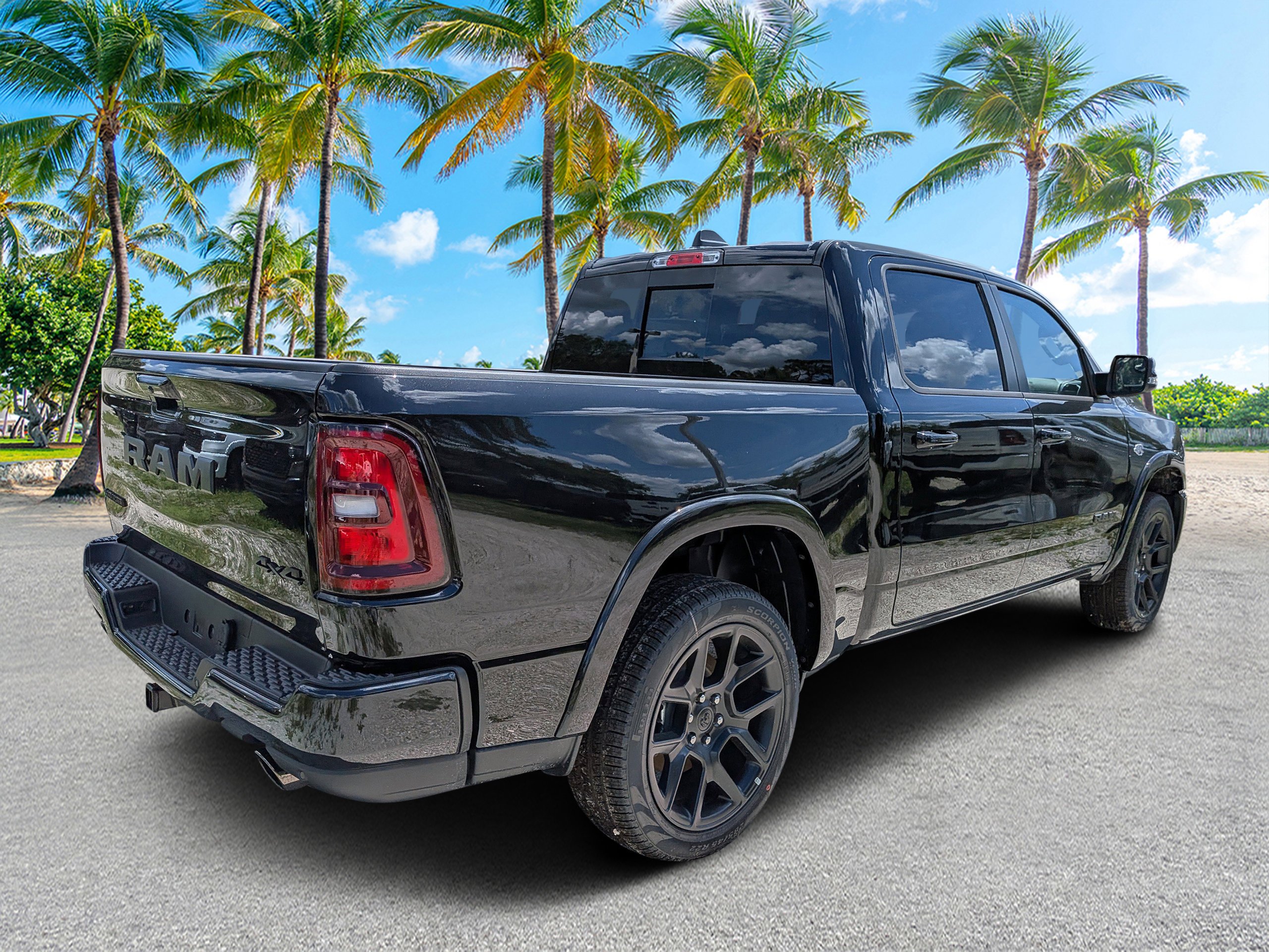 New 2026 Diamond Black Crystal Pearl-Coat Exterior Paint RAM Laramie image 3