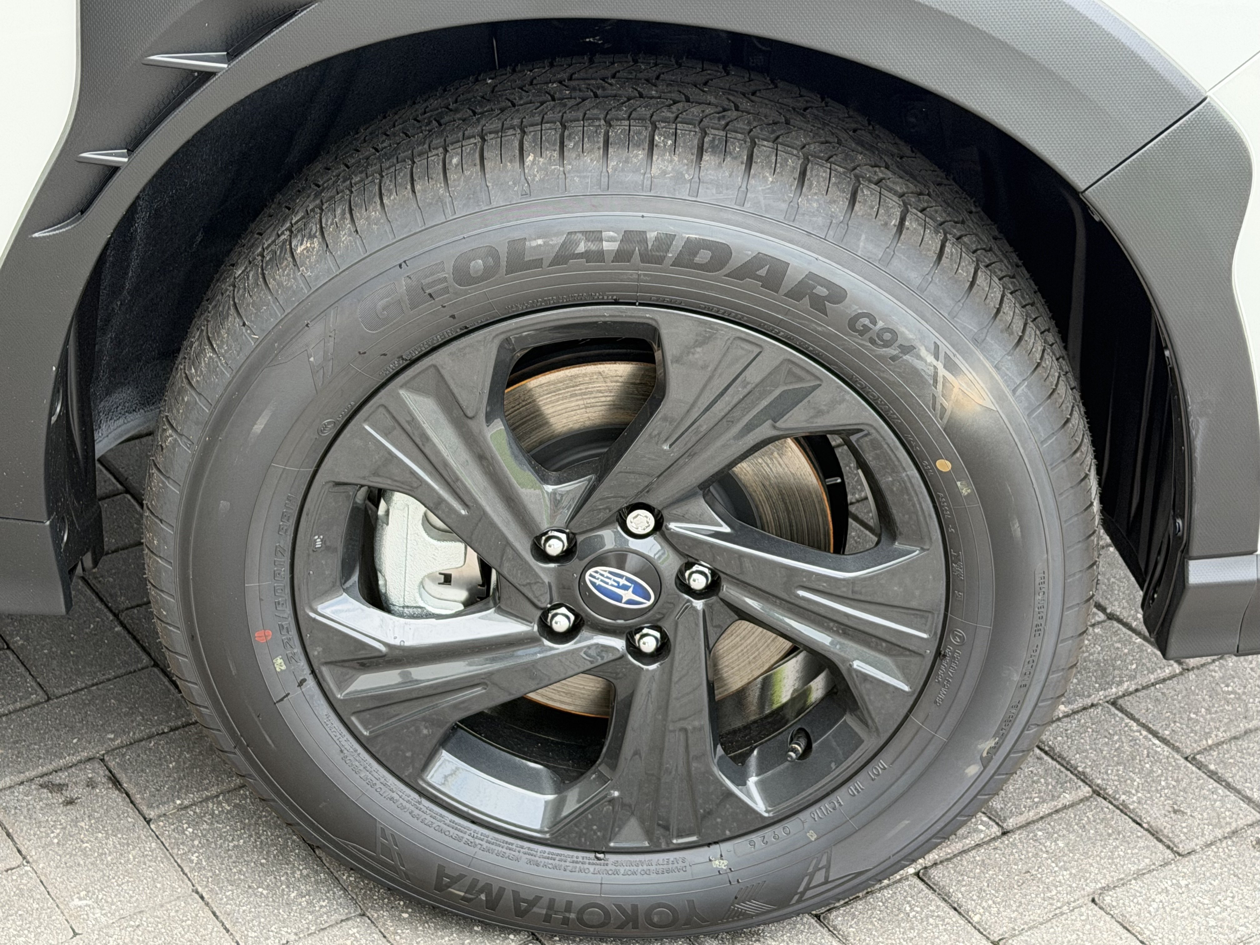 New 2026 CRYSTAL WHITE PEARL Subaru Base image 10