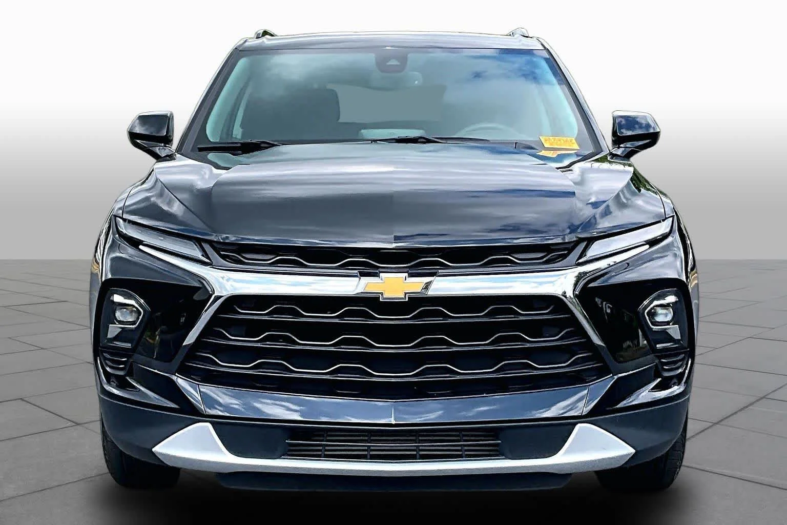 Used 2023 Black Chevrolet LT image 4