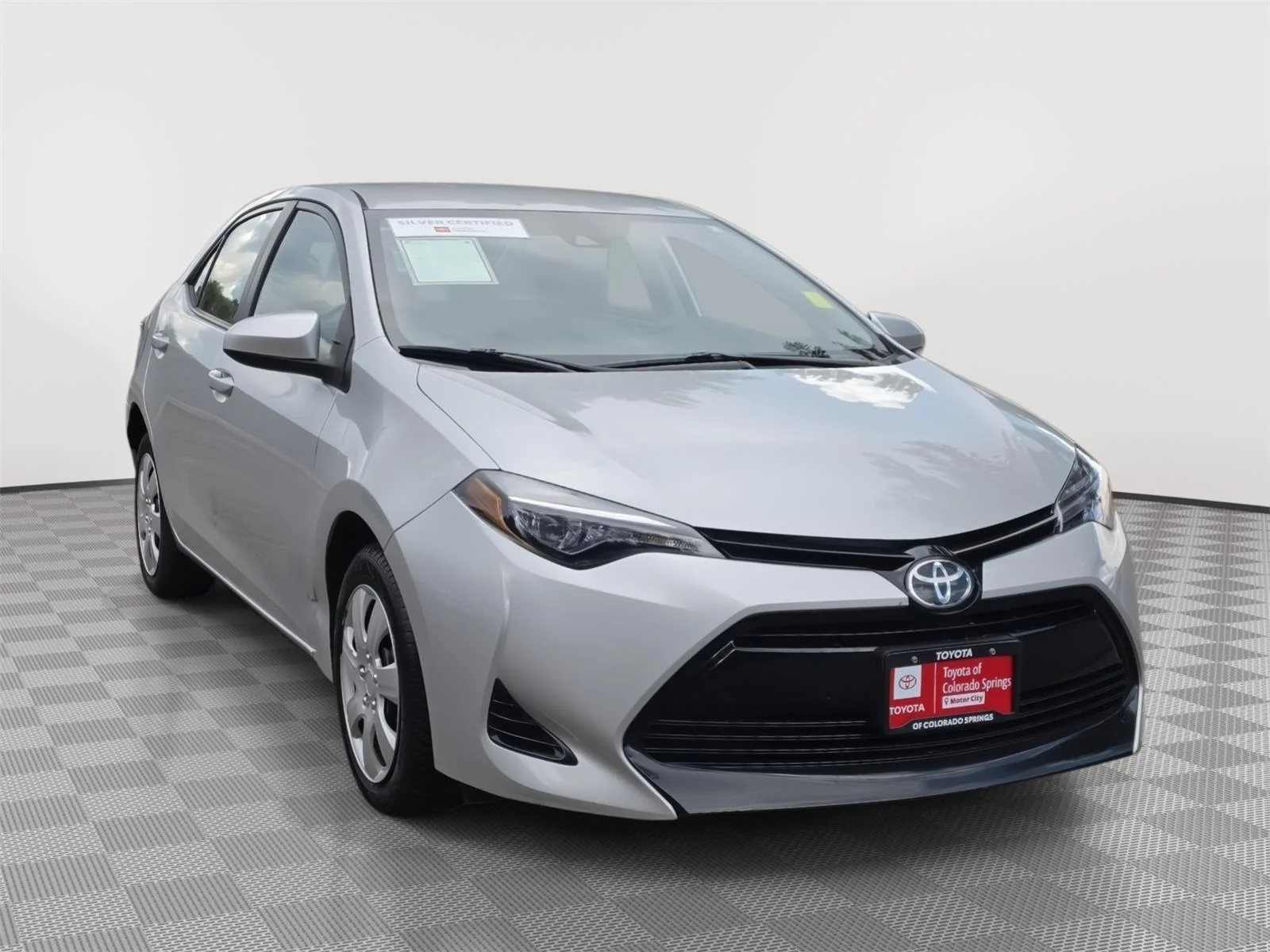 Certified Used 2017 Classic Silver Metallic Toyota LE image 1