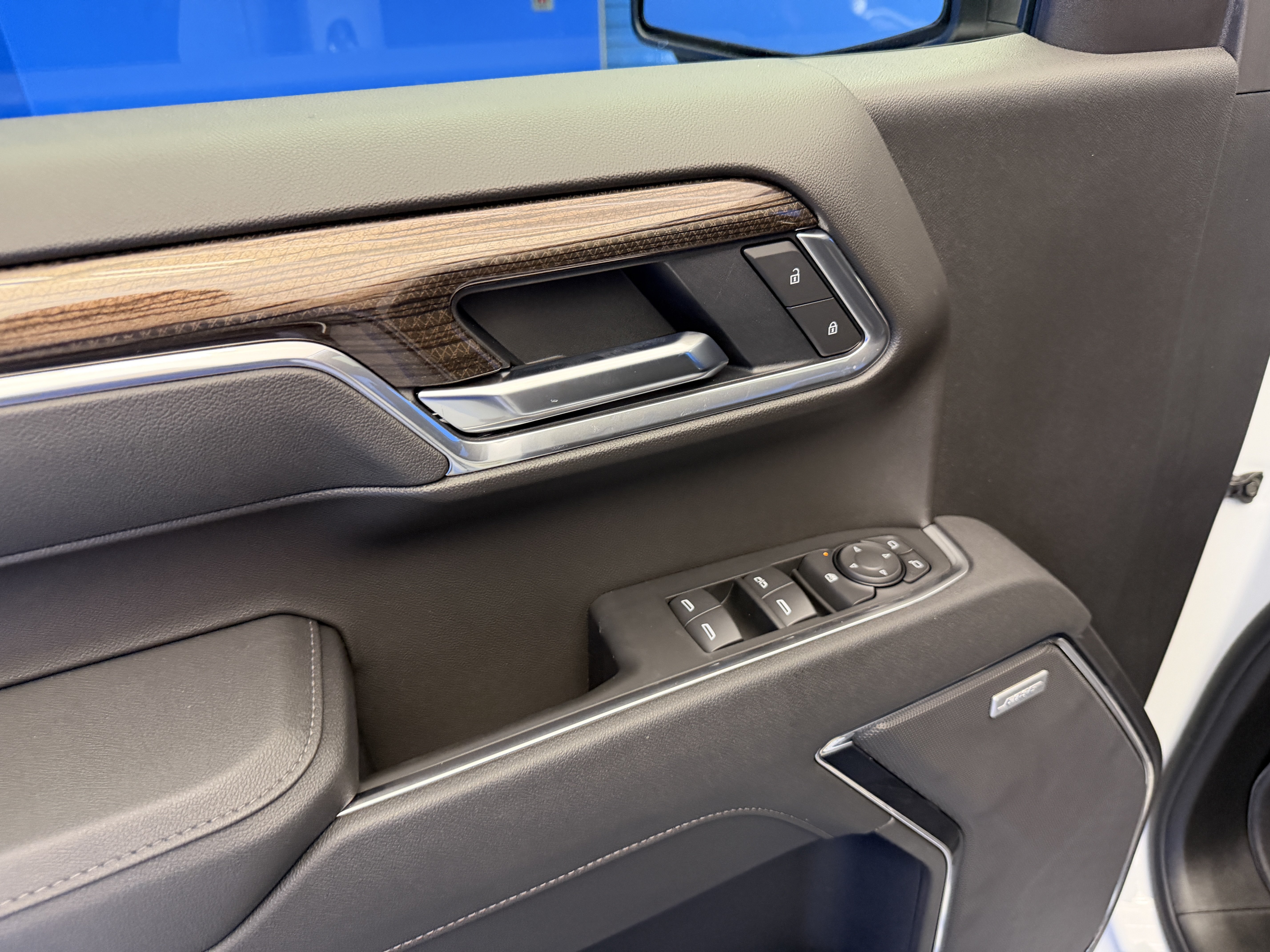 2026 Chevrolet Silverado 1500 LT Trail Boss - Photo 10
