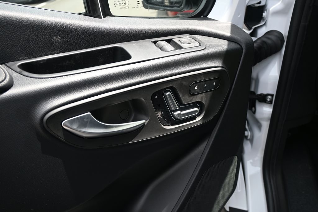 New 2026 Arctic White Mercedes-Benz Cargo 170 WB image 8