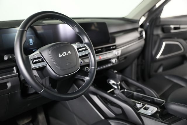 2024 Kia Telluride S - Photo 15