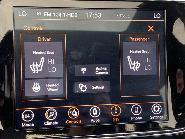 Used 2021 Black Jeep Limited image 31