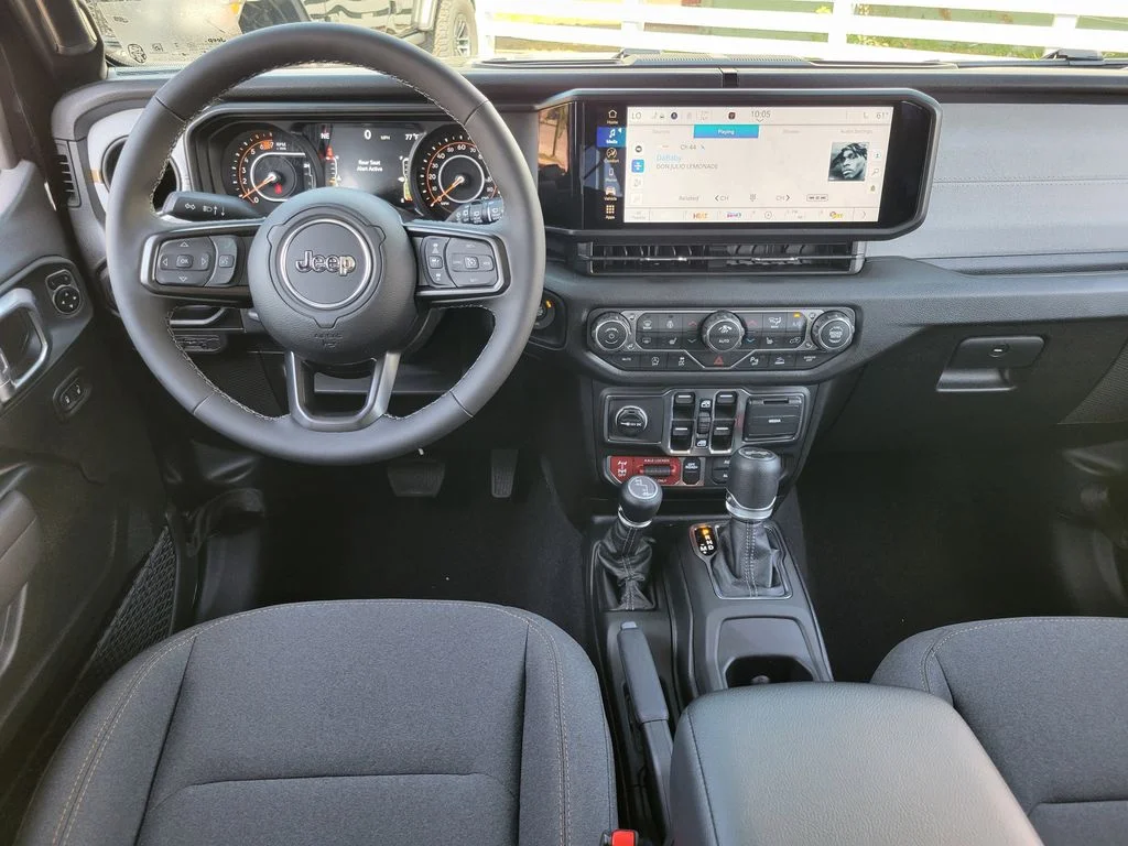 2026 Jeep Wrangler 4-Door photo 3