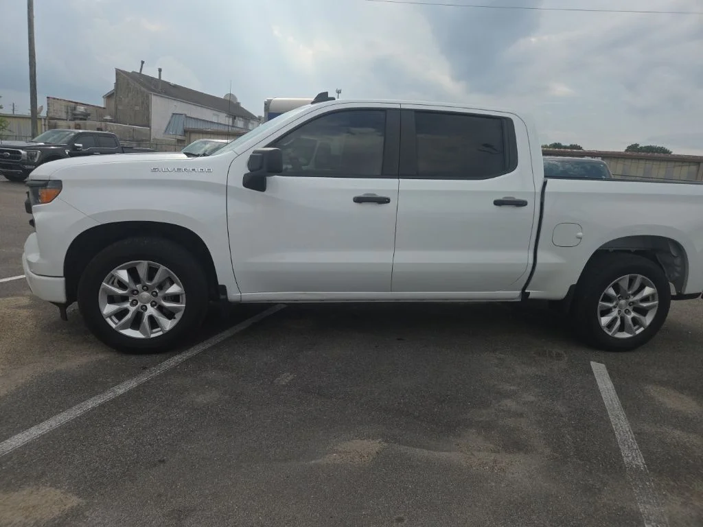 Certified Used 2022 White Chevrolet Custom image 4