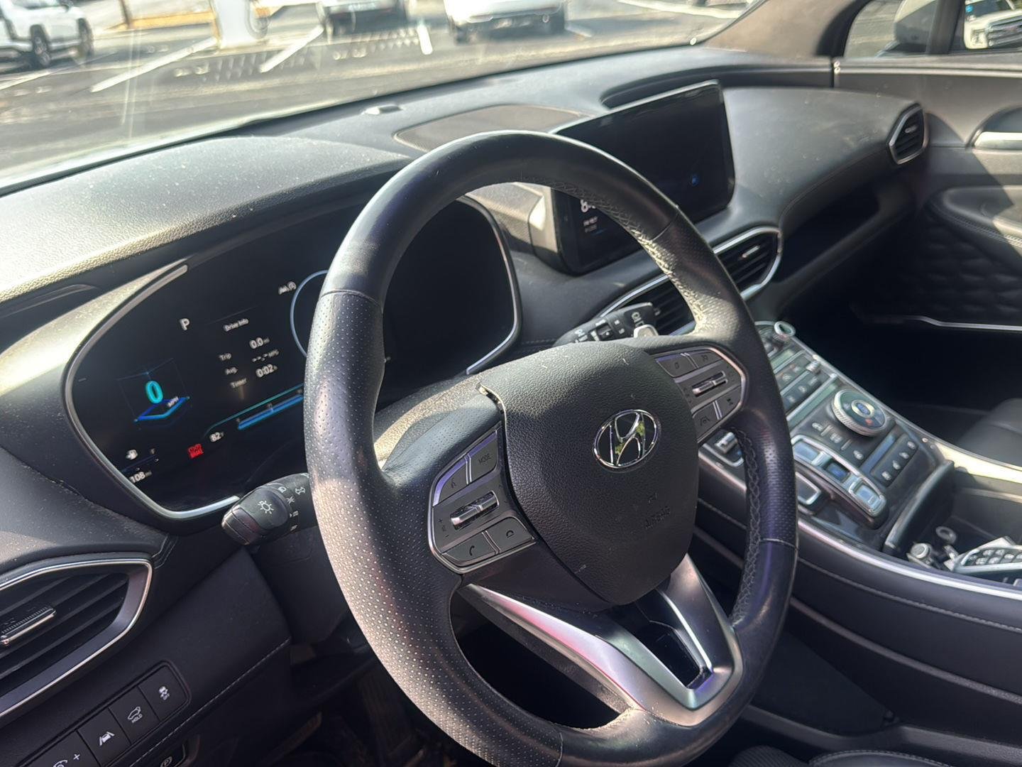 Used 2021 SILVER HYUNDAI  image 13