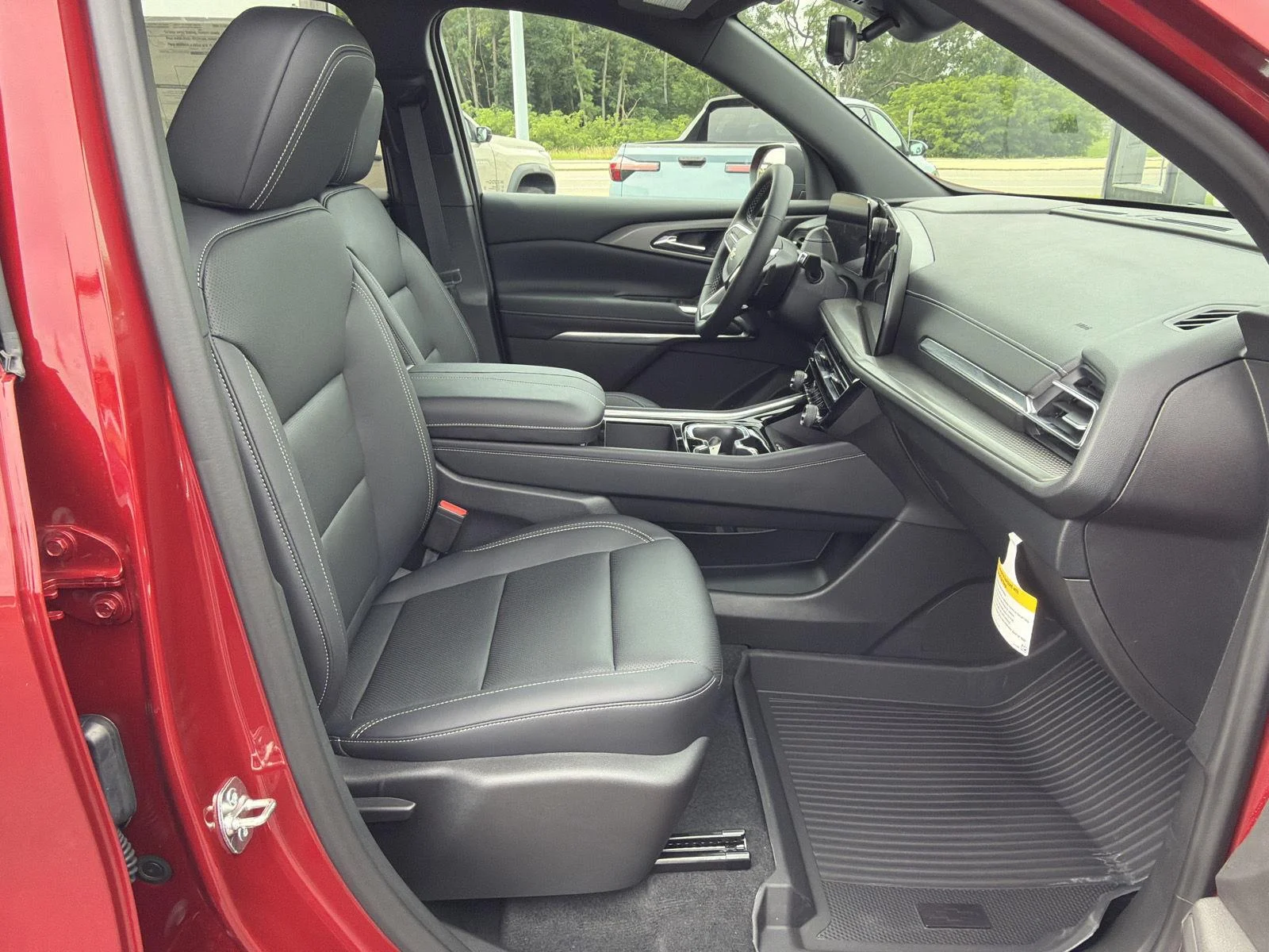2026 Chevrolet Traverse LT - Photo 17