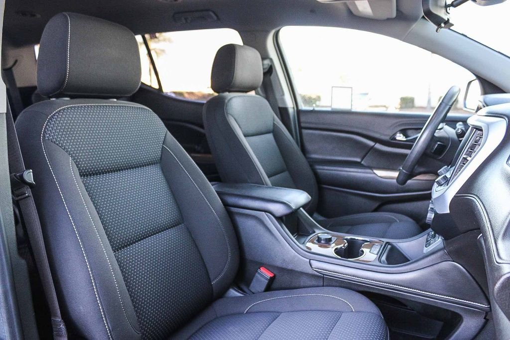 Used 2021 Gray GMC SLE image 17