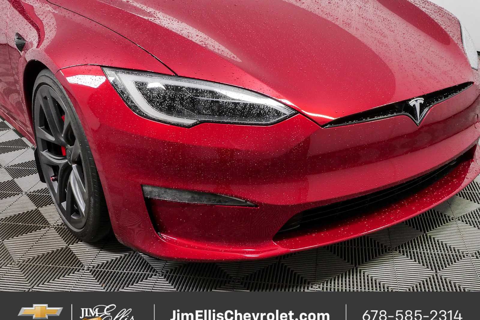 Used 2023 Red Tesla Plaid Tri Motor All-Wheel Drive image 38