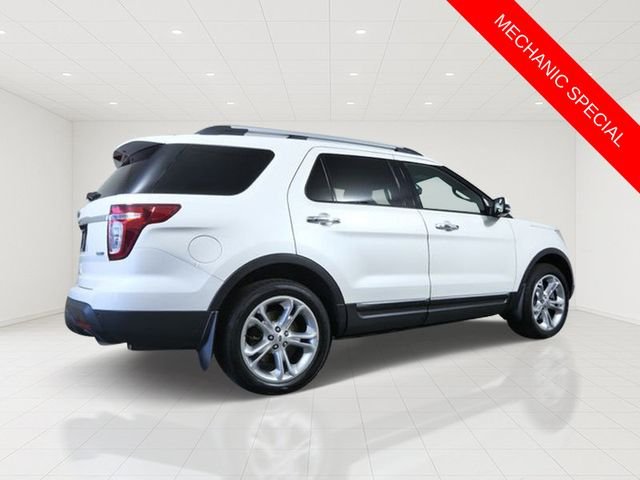 Used 2014 White Ford Limited image 6
