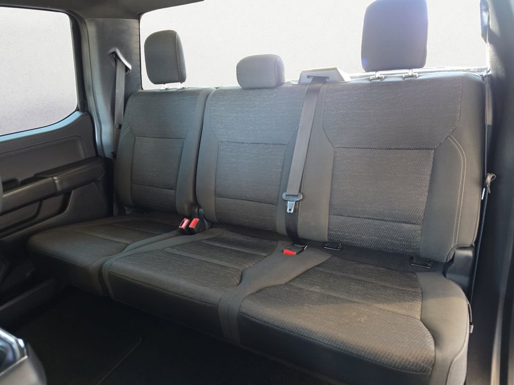 Used 2023 Black Ford XLT image 9