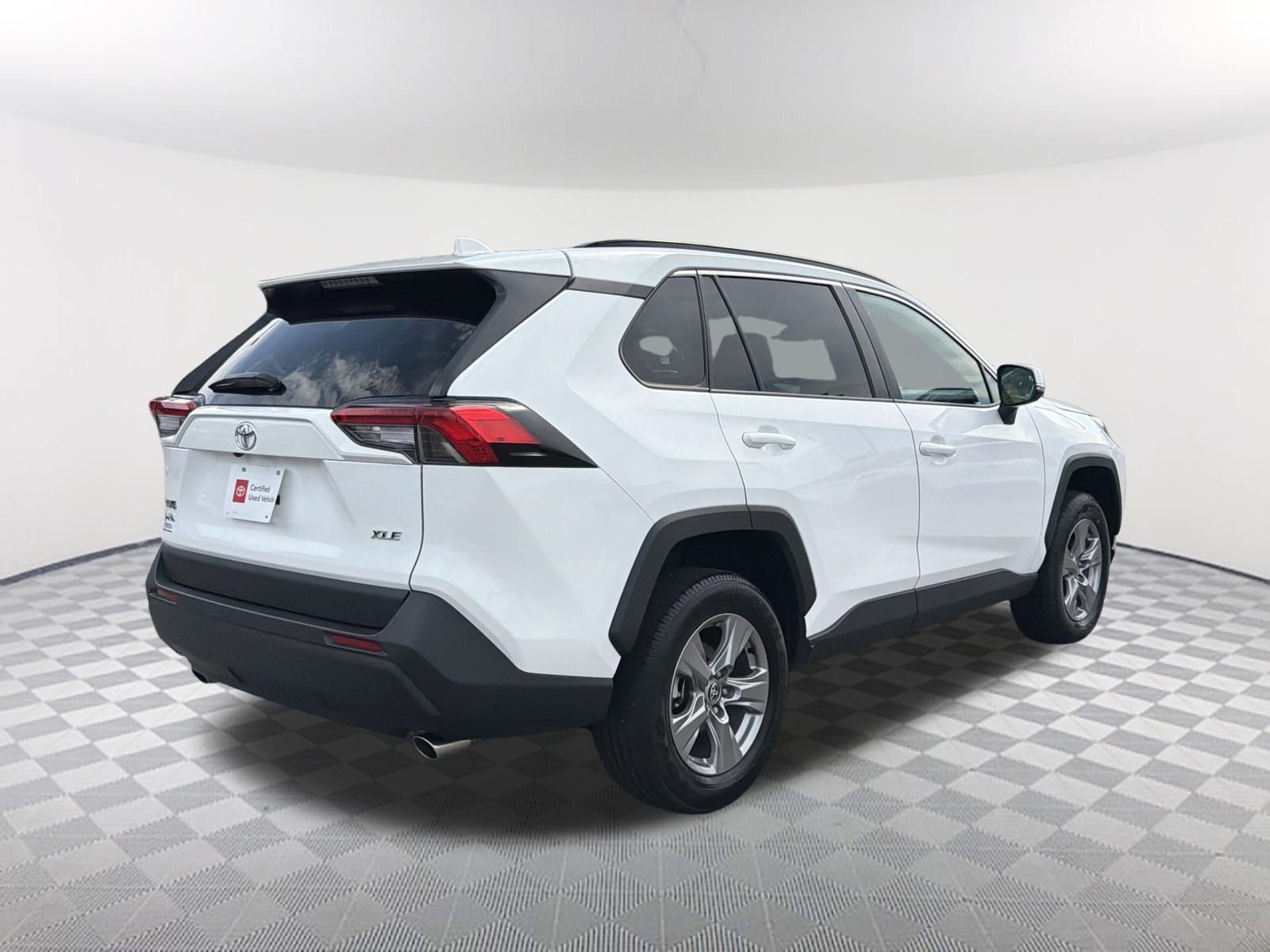 Certified Used 2025 Ice Cap Toyota XLE image 16
