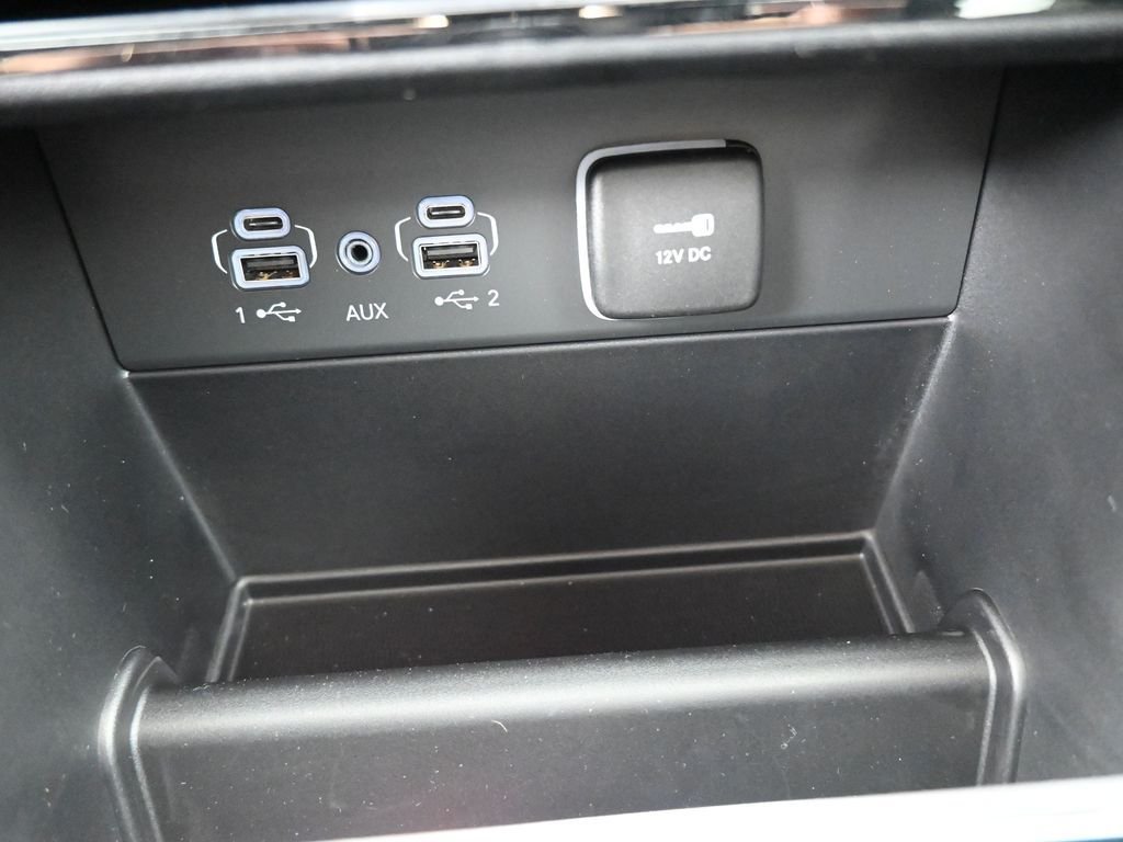 New 2026 Bright White Clearcoat Jeep Limited image 4