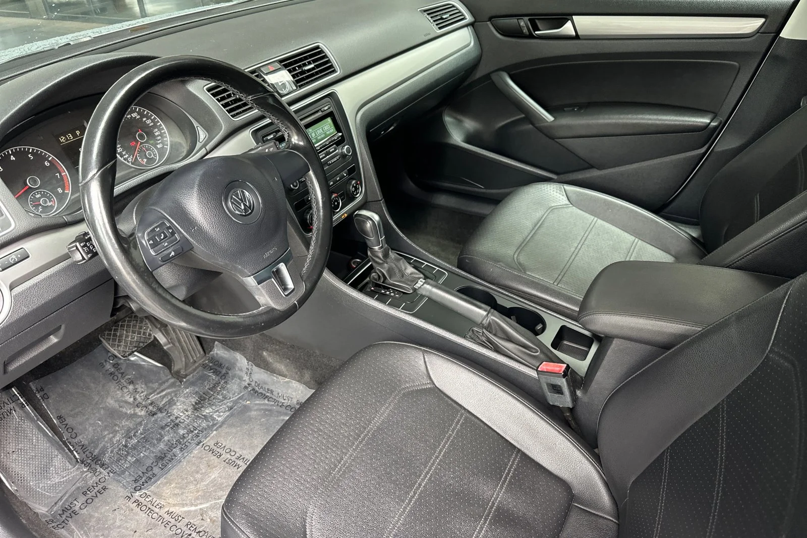 Used 2015 Silver Volkswagen  image 10