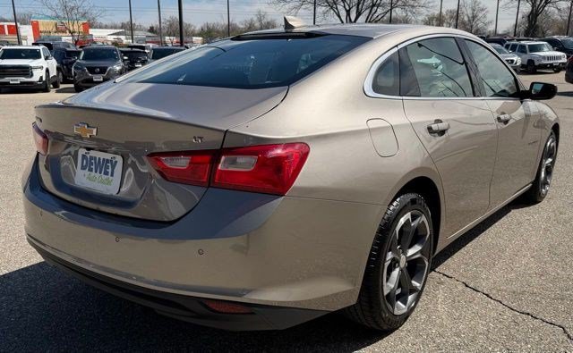 Used 2024 Mineral Gray Metallic Chevrolet LT image 5