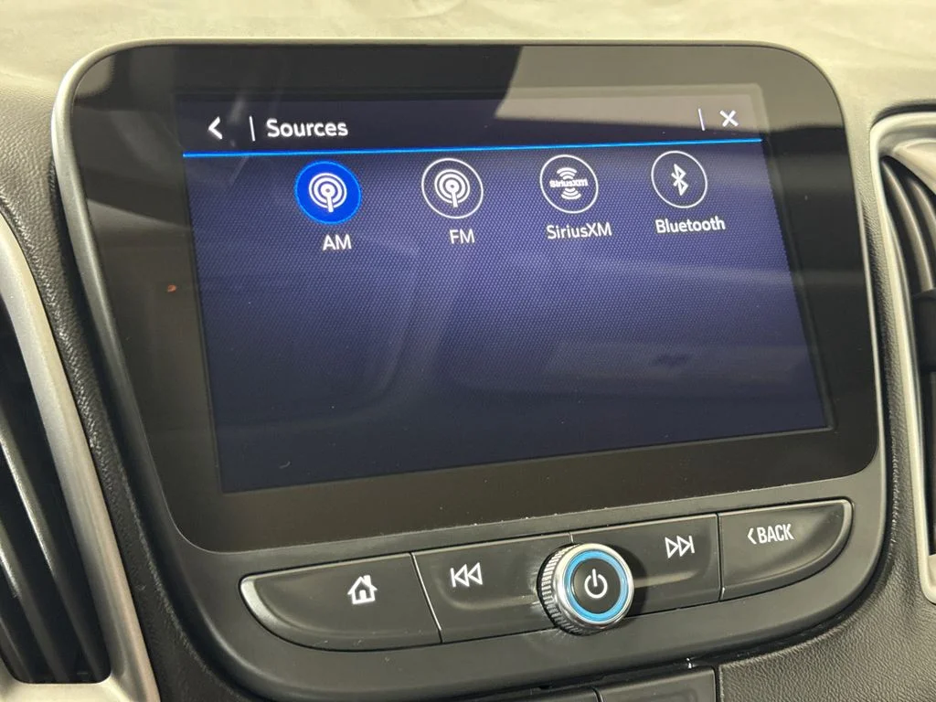 Used 2025 Gray Chevrolet LT image 20
