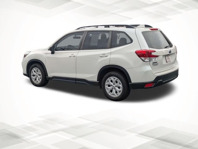 Used 2020 White Subaru Base image 6