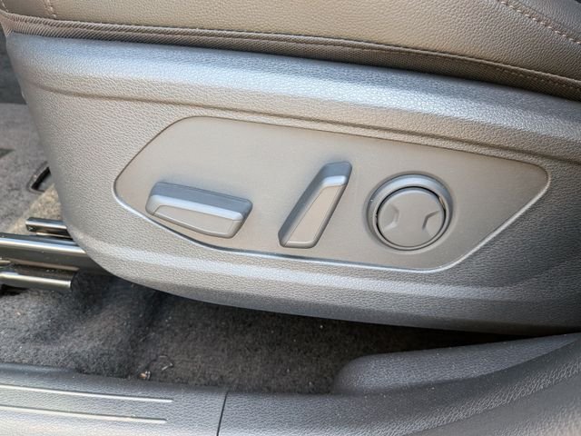 New 2026 Ebony Black Kia SX image 22