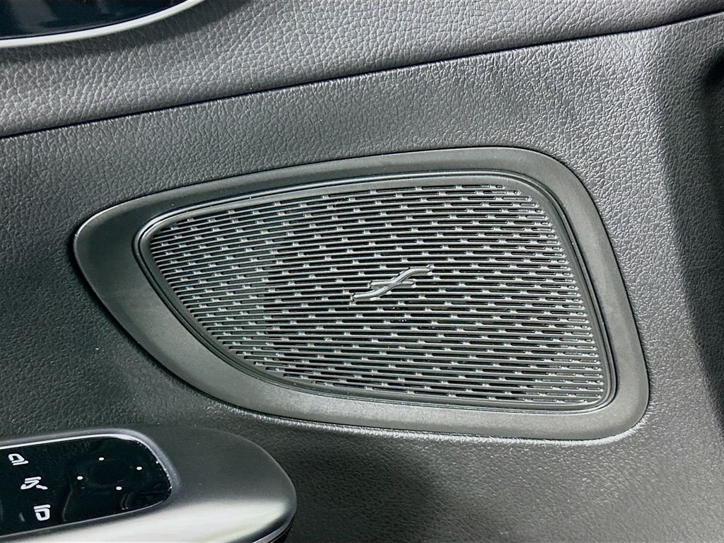 Certified Used 2023 Gray Mercedes-Benz C 300 image 15