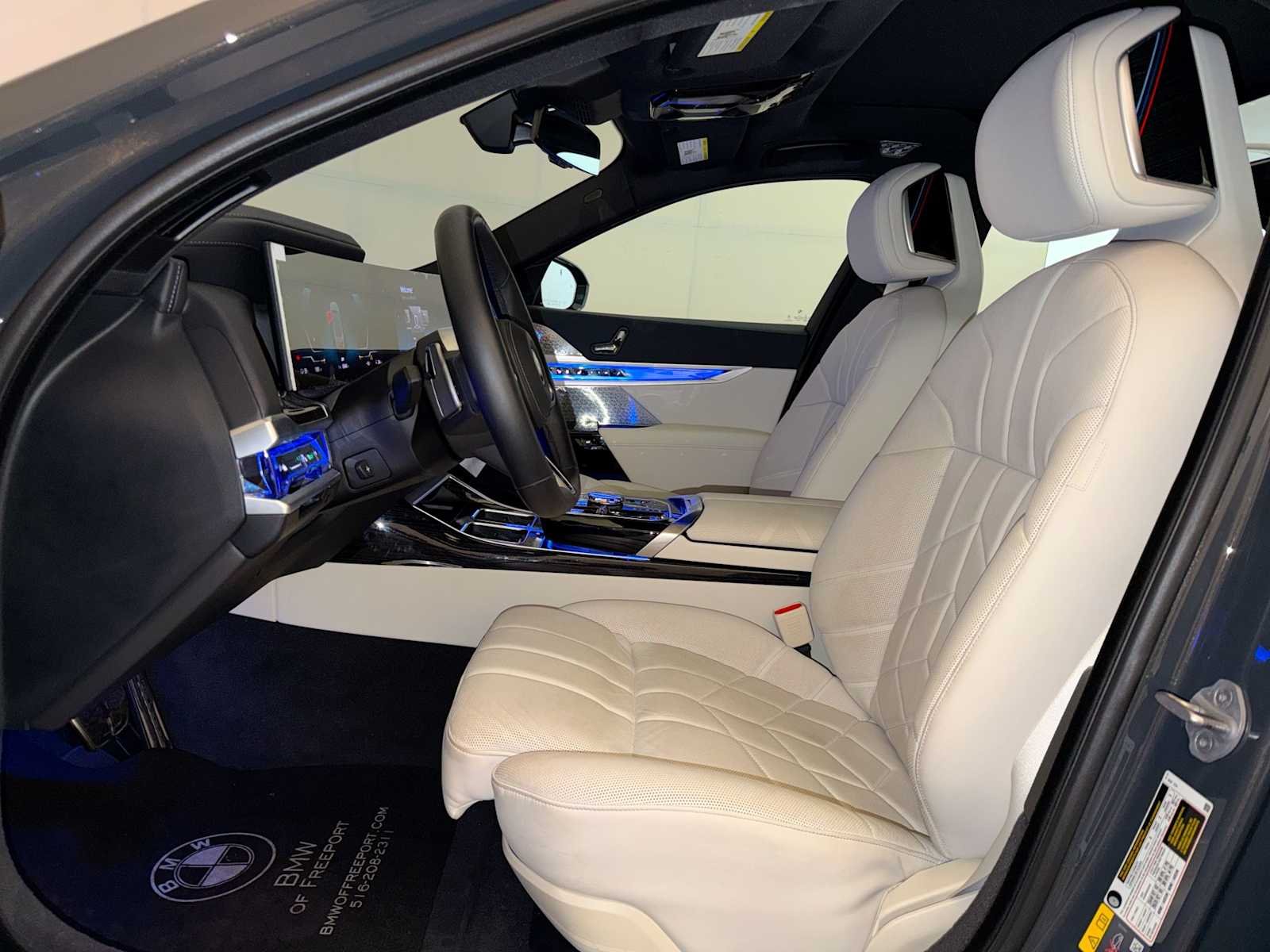 2026 BMW i7 60 - Photo 9
