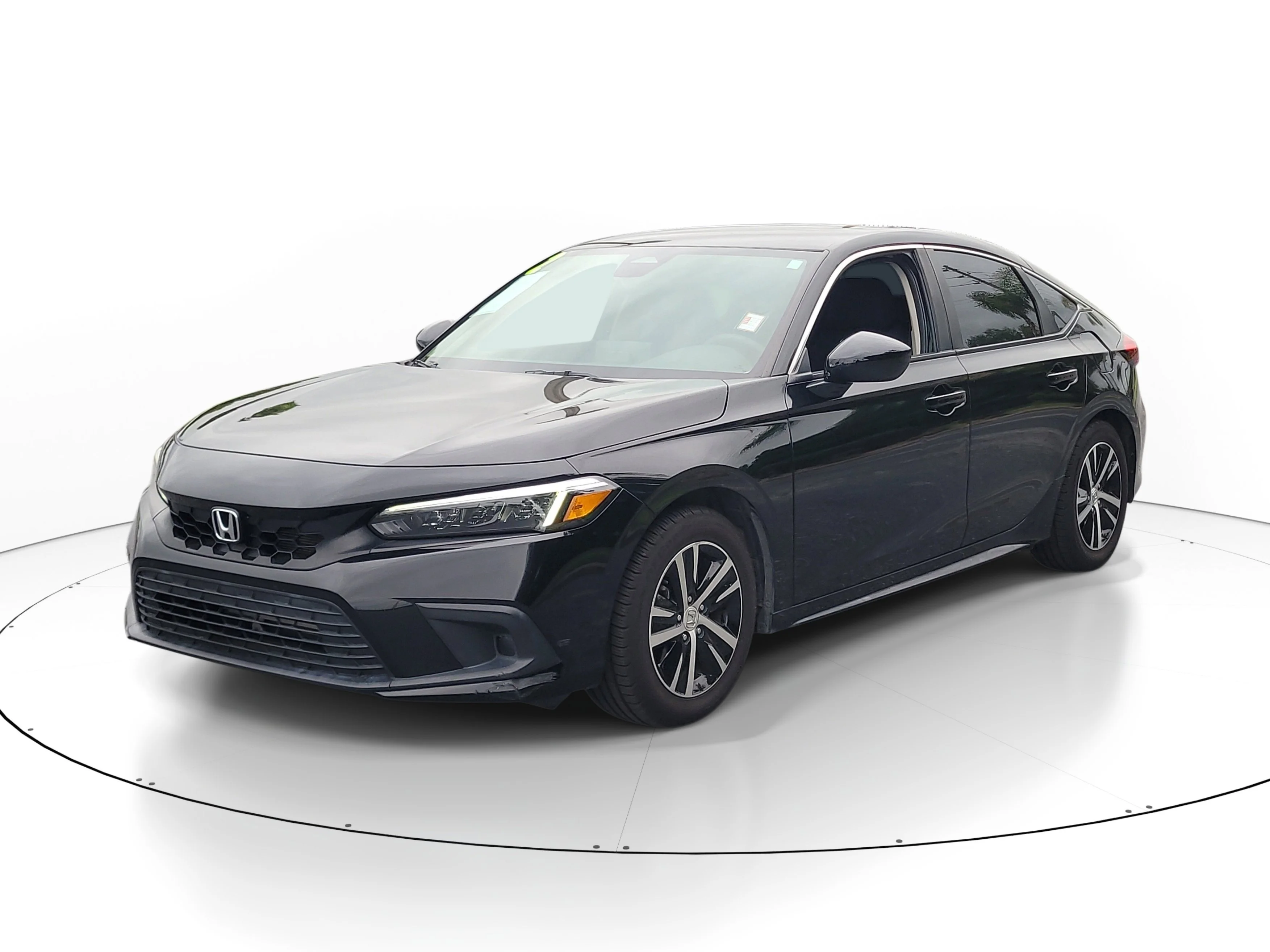 Used 2022  Honda LX image 3