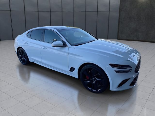 2023 Genesis G70