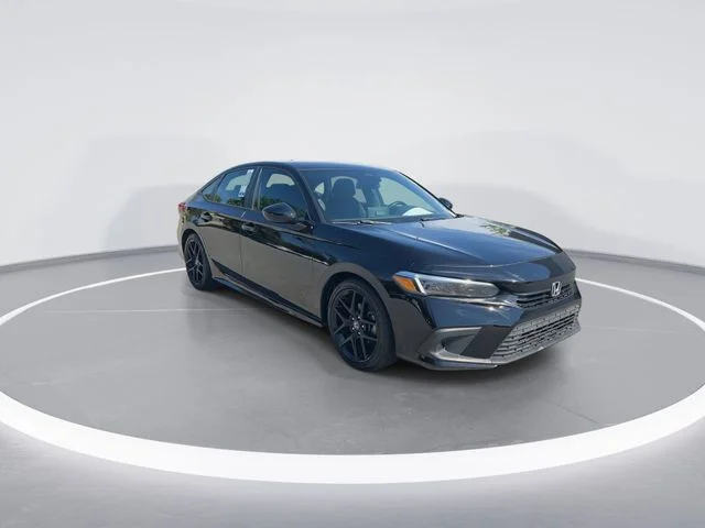 Used 2024  Honda Sport image 2