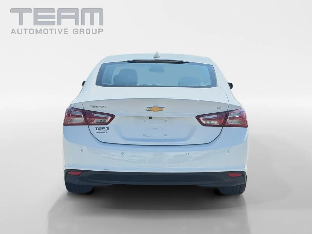 Used 2024 Summit White Chevrolet 2LT image 6