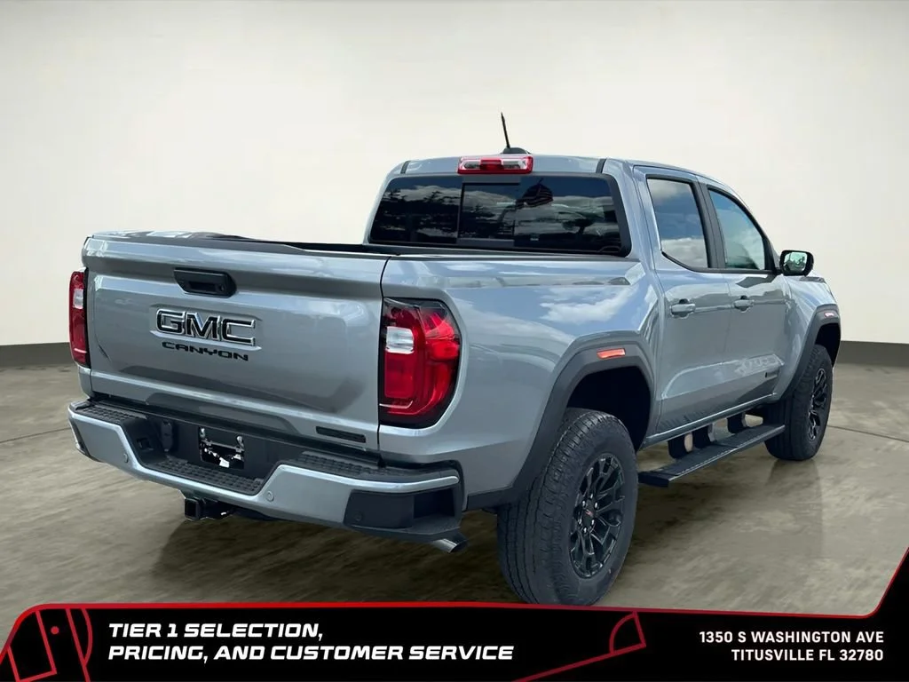 New 2026 Sterling Metallic GMC Elevation image 7