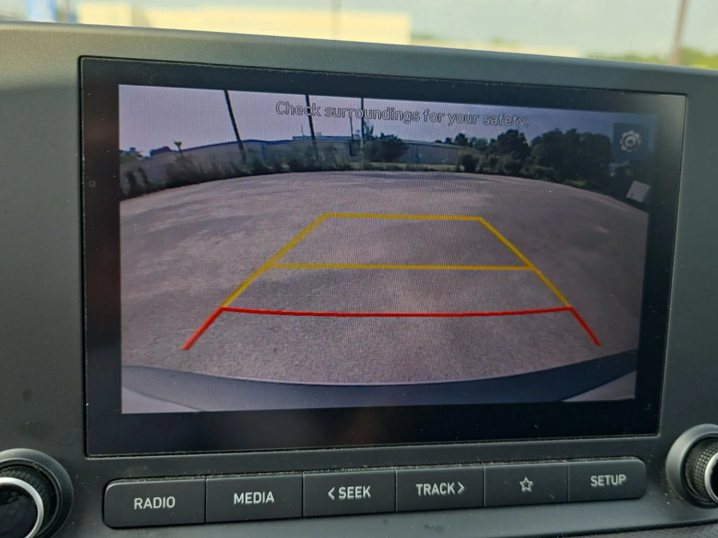 Used 2022 Lunar White Hyundai SEL image 16