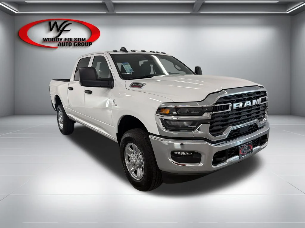 New 2026 Bright White Clear-Coat Exterior Paint RAM Tradesman image 3