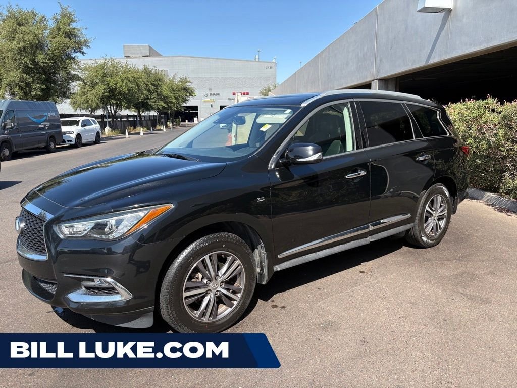 Used 2019 Black INFINITI LUXE image 1