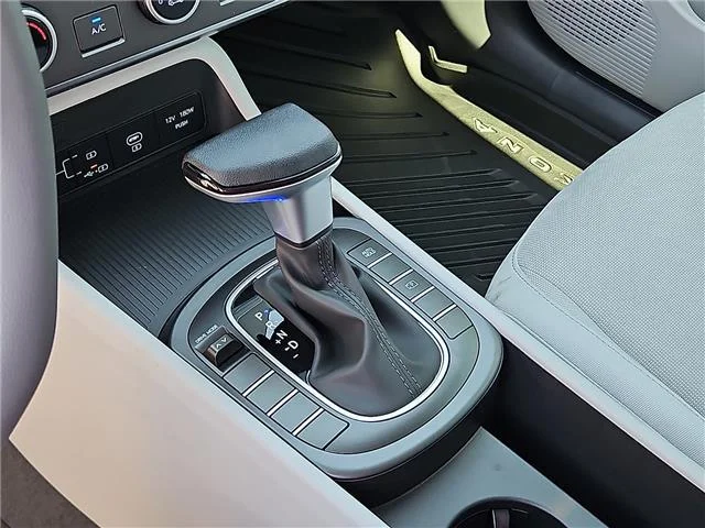 New 2027 Atlas White Hyundai SE image 20
