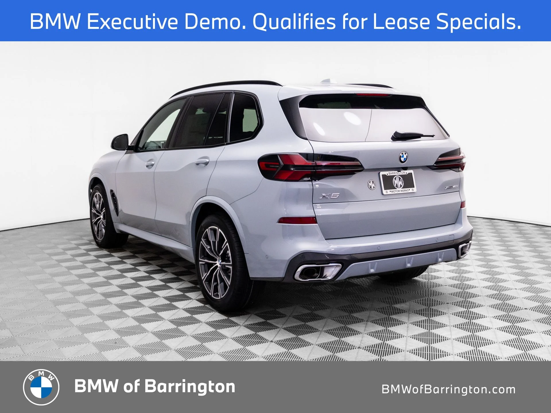 New 2026 Gray BMW xDrive40i image 3