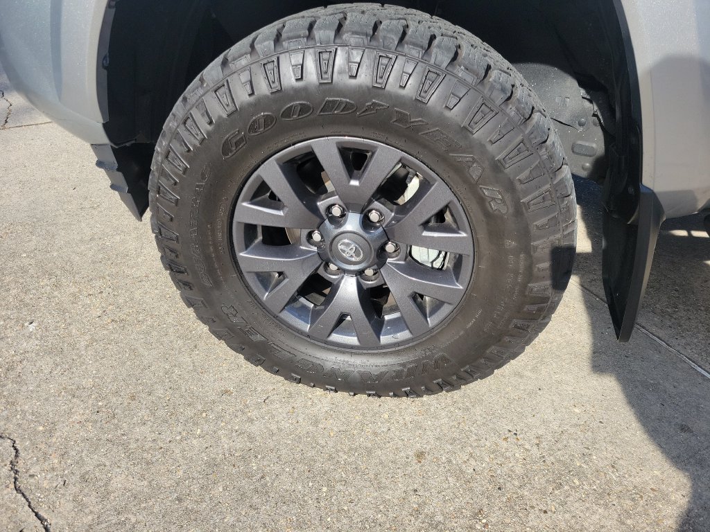 Used 2023 Silver Toyota SR5 image 33