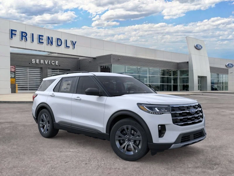 New 2026 Space White Metallic Ford Active image 7