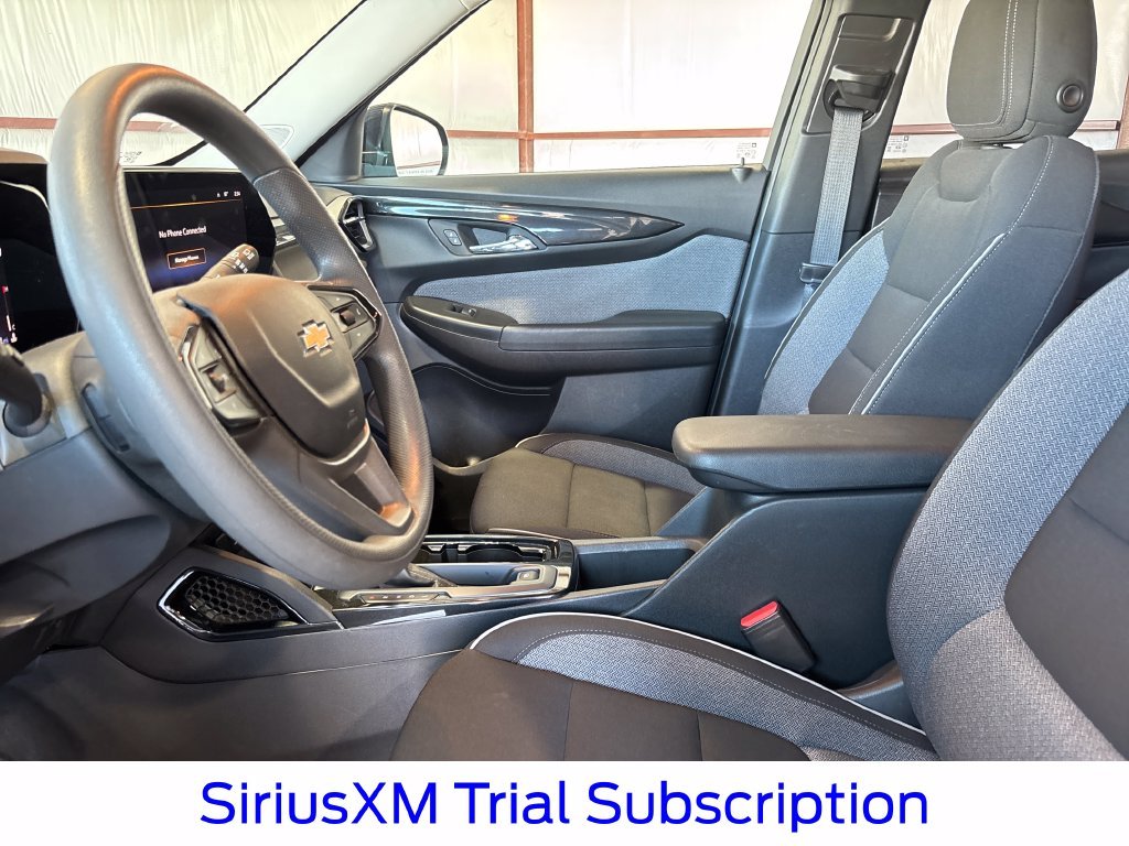 Certified Used 2025 Mosaic Black Metallic Chevrolet LT image 33