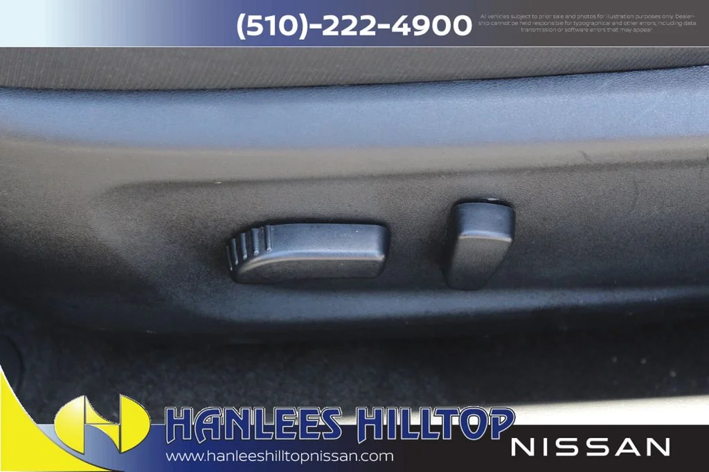 Used 2025 Black Nissan 2.5 SV image 13