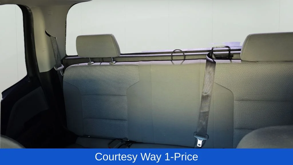 Used 2018 Black Chevrolet Custom image 13