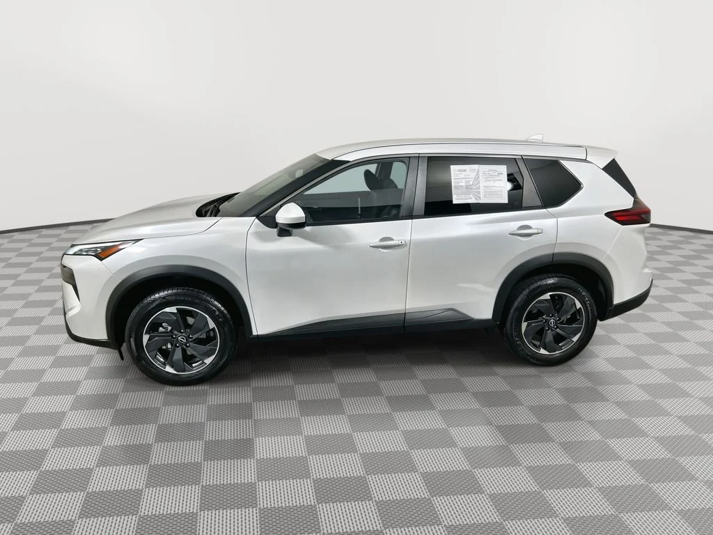 Certified Used 2024 White Nissan SV image 5