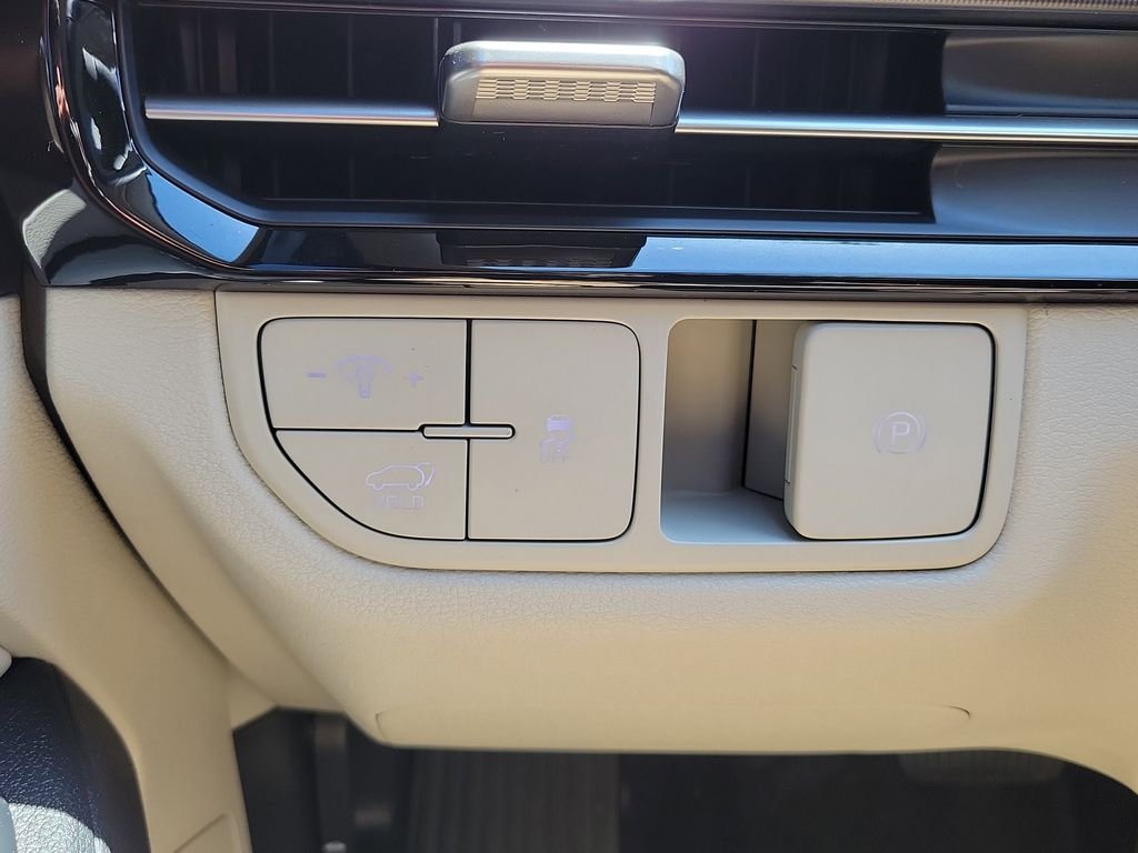 New 2026 Gray Kia EX image 25