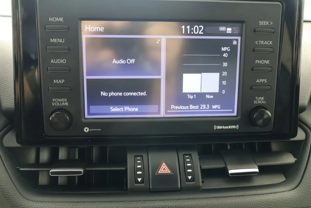 Used 2022 Blizzard Pearl Toyota XLE Premium image 14