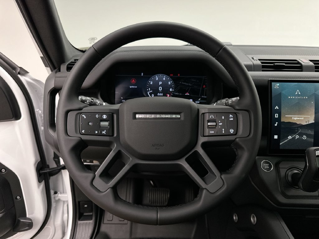 New 2026 Fuji White Land Rover S image 15
