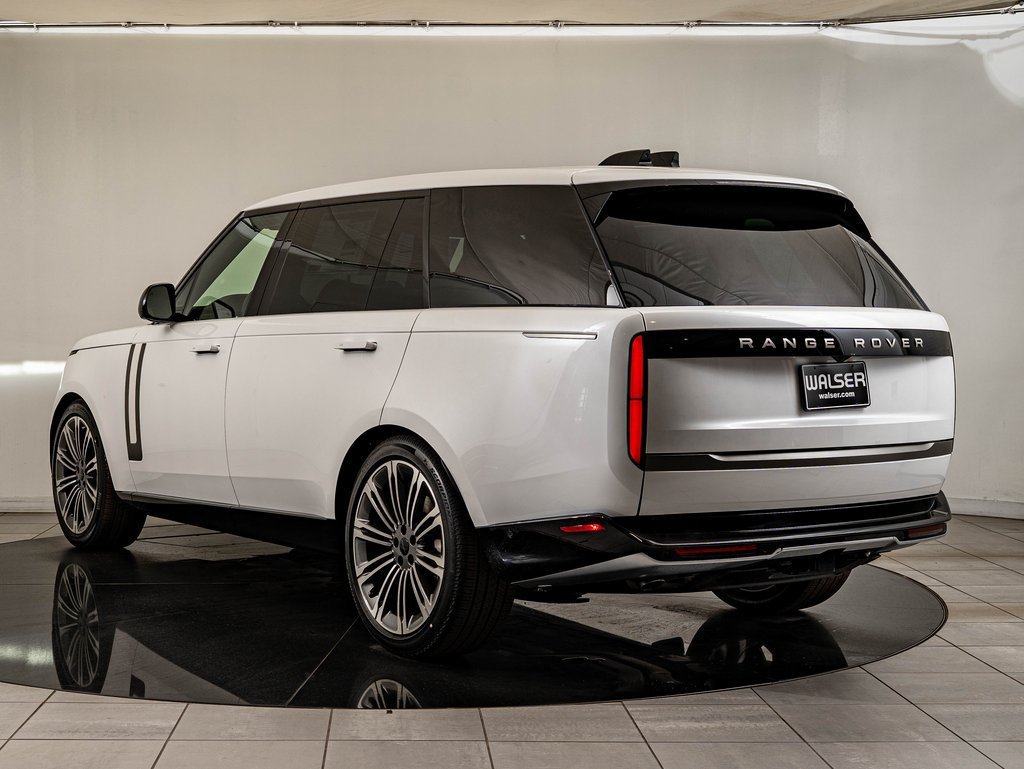 2026 Land Rover Range Rover SE - Photo 6