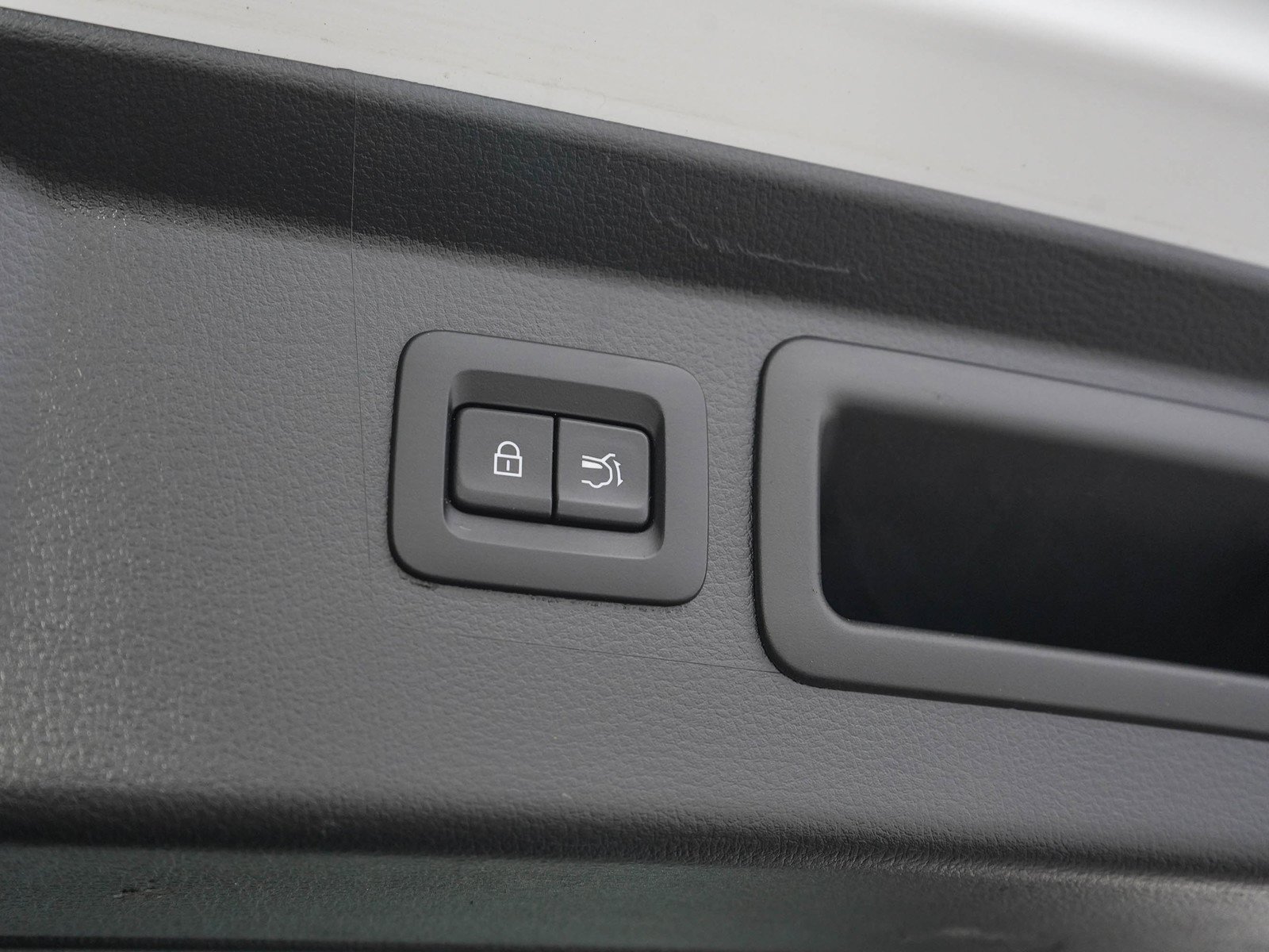 Used 2024 Wind Chill Pearl Mazda 2.5 S Premium Package image 12