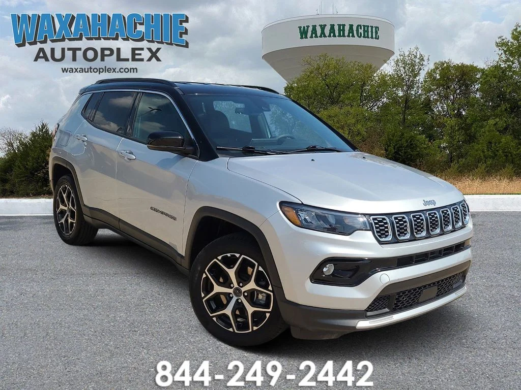 Used 2025 Silver Jeep Limited image 1